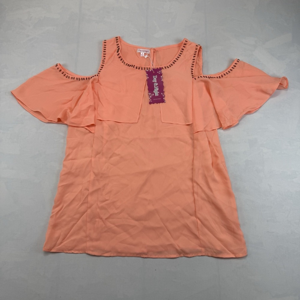 NWT Day & Night Peach Cold Shoulder Flutter Top M Beaded Neckline